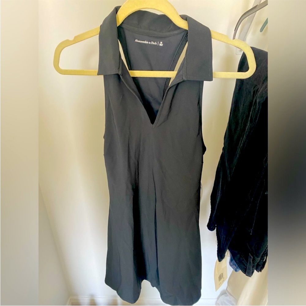 NWT Abercrombie & Fitch sleeveless tennis dress with collar.